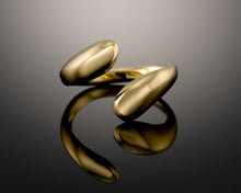 Load image into Gallery viewer, &quot;Viper&quot;- Open Twist Ring.