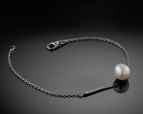 Nova- Keshi Pearl Soft Bracelet.