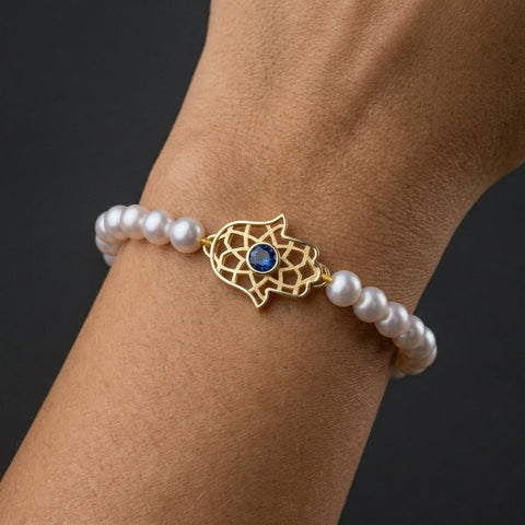 Serene Guardian - Hamsa Pearl & Sapphire Bracelet – Elegance & Protection
