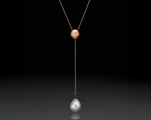 Green Flame lariat necklace in rose gold with green tourmaline and keshi pearl