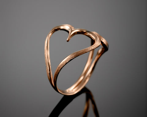 Handmade 18K rose gold open heart ring