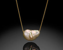Load image into Gallery viewer, &quot;Moa&quot;- Keshi Pearl Necklace.