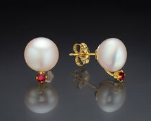 Load image into Gallery viewer, &quot;Yellow Dot&quot;- Sapphire &amp; Pearls Studs.