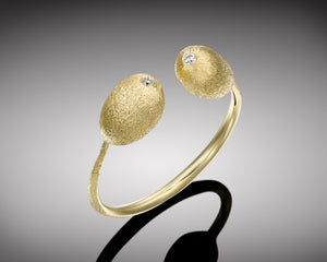 "Mussel"-Open-Shaped Ring.