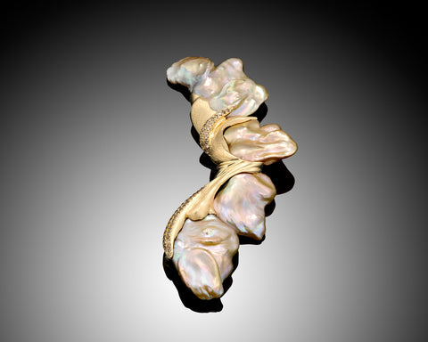 Handmade 18K gold brooch with four multi-colour baroque pearls and 0.52 carat cognac diamonds