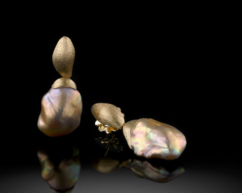 Handmade 18K gold convertible earrings with natural Keshi baroque pearls, 19 x 14 mm each