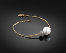 Load image into Gallery viewer, &quot;Expedition&quot;- Pearl &amp; Diamond Bracelet.