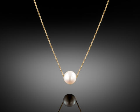 Sun - Floating Pearl Necklace