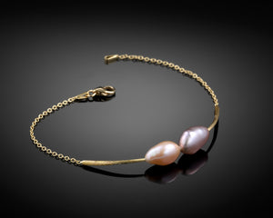 "Teardrops"- Pearls Soft Bracelet.