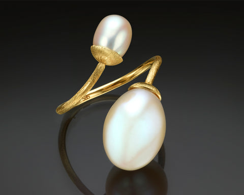 Handmade 14K yellow gold open ring with two white freshwater drop pearls of different sizes