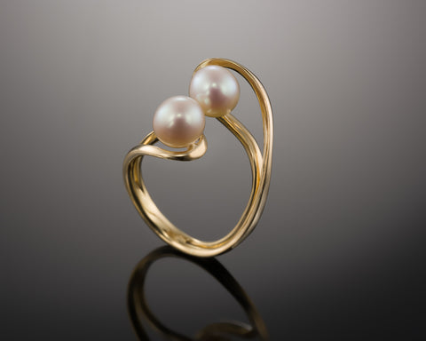 Handmade 18K yellow gold open ring with two white freshwater pearls side by side
